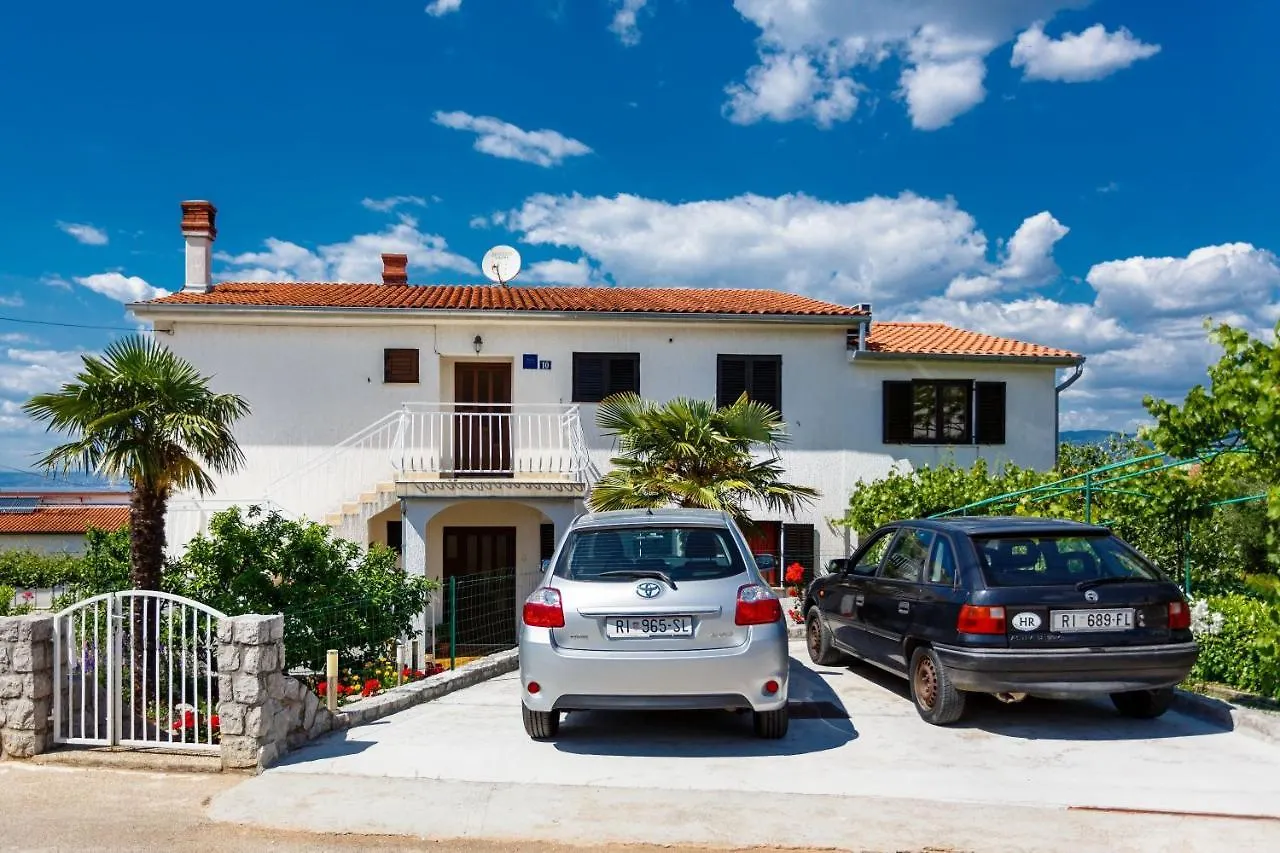 Apartments With A Parking Space Njivice, Krk - 20505  Njivice